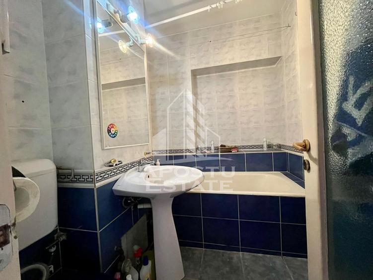 Apartament 4 camere de vanzare,decomandat,zona Fabric, Timisoara