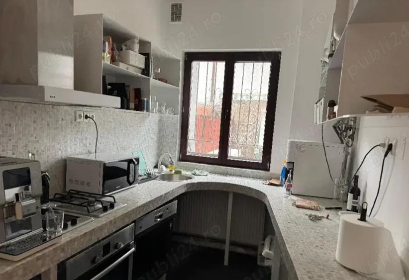Spatiu Birou | Floreasaca | 2 camere 75mp | Parter in Vila | Centrala proprie