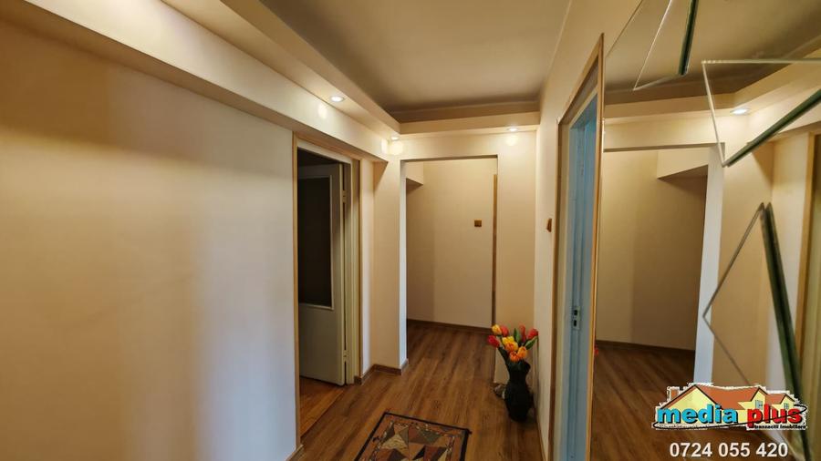 Apartament 3 camere decomandat, Tiglina II