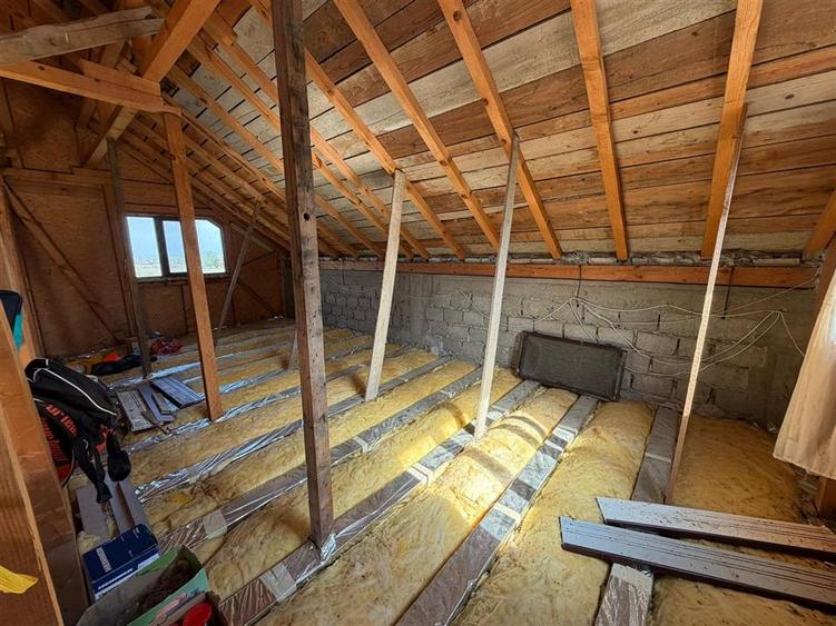 Casa P+M de vanzare in Odobesti 1.021mp teren