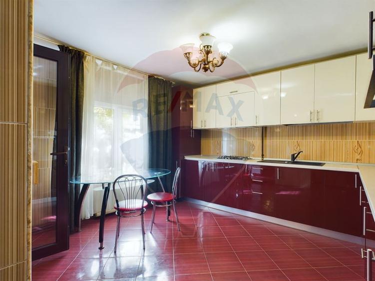 Locuință P+1 | 6 camere | Garaj | Zonă retrasă Andronache
