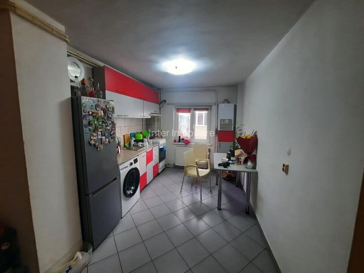 Apt 2 cam decomandat 54 mp Precista (Scoala nr 4 /  Fyps) - 161538 - 4