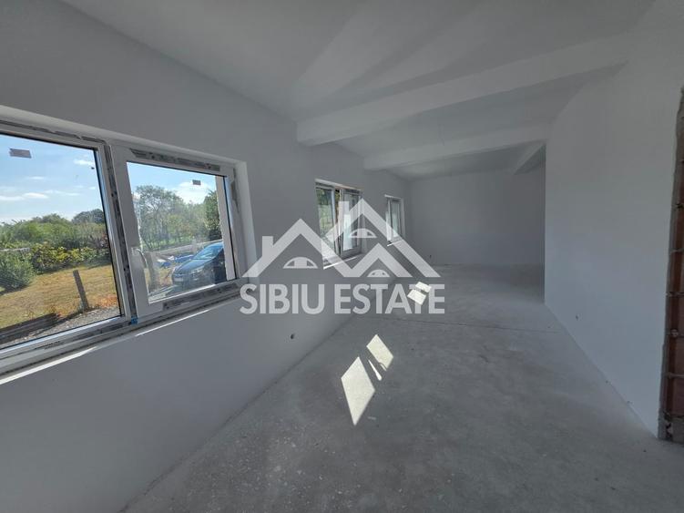 Casa duplex , 310 mp teren, Sura Mica , Sibiu