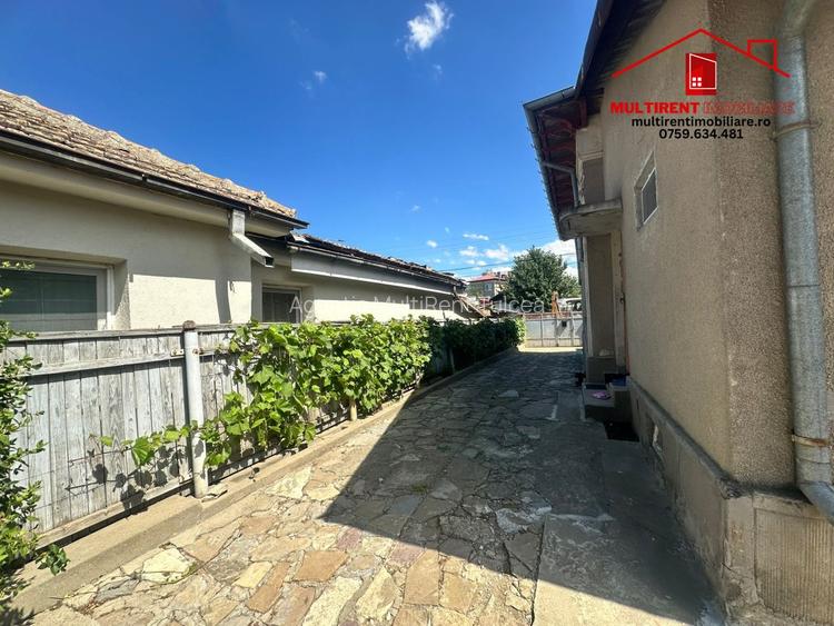 Casa de vanzare pe str.Mircea Voda cu teren 1500 mp ! - 23