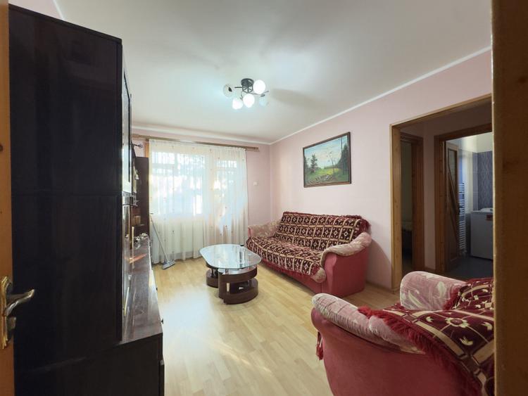 Apartament cu 3 camere l zona Milcov-Pompieri | de inchiriat