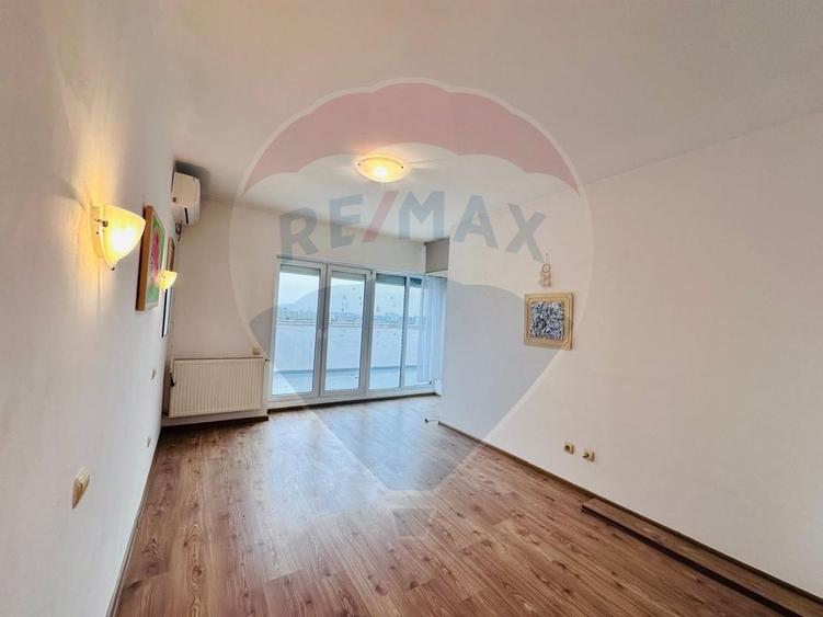 Apartament cu Terasa Panoramica si 2 Bai - in Edenia Titan