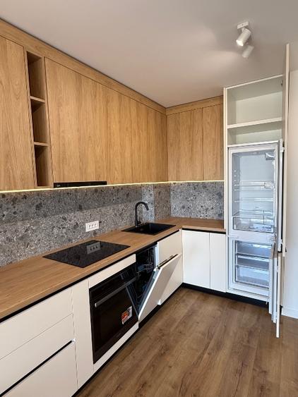 Studio premium PRIMA Vista | Etaj 8 | Terasă 10 mp | Vedere liberă | Mobilat