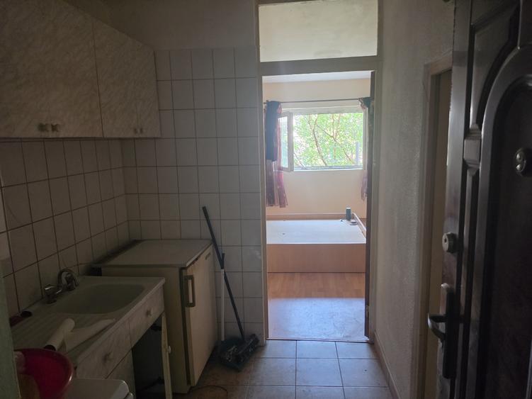 Vanzare garsoniera Fizicienilor sector 3