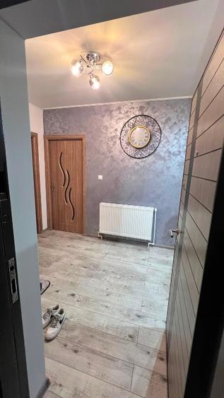 Se vinde duplex refacut complet