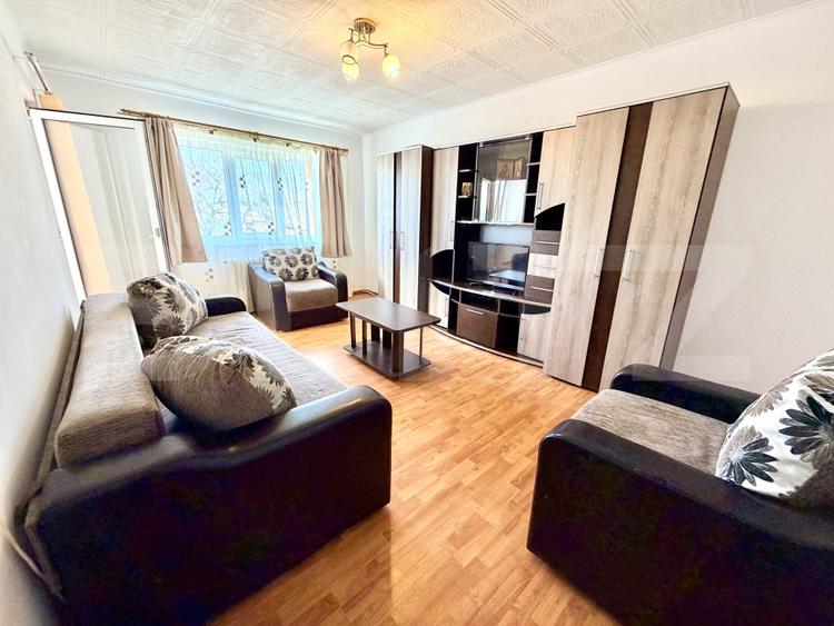 Apartament luminos 2 camere, 55 mp,etaj 3, zona Tolstoi