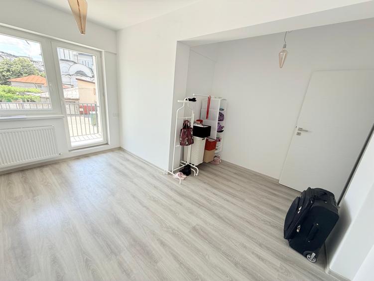 Apartament 3 camere cu terasă de 40 mp | Bloc nou | Alunișului