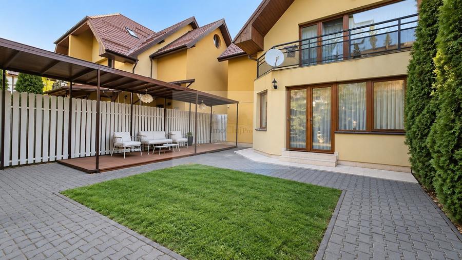 🏡Inchiriere Duplex | 273 mp utili | Garaj | Curte amenajată |