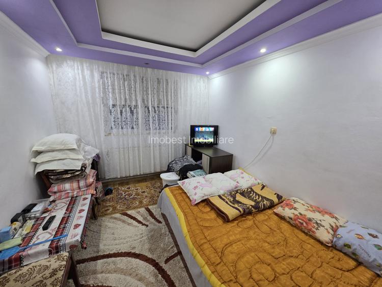 Exclusivitate! Casa P+M, 4 camere, teren 620mp, partea dreapta, Valu lui Traian!