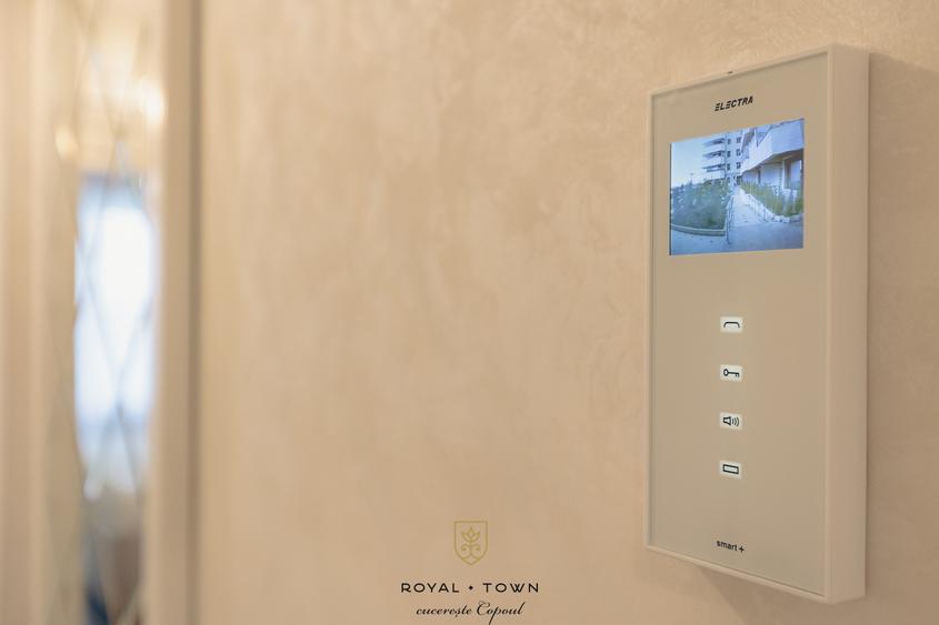 Apartament Decomandat Nou Copou, 2 camere ,etaj 3,Blocul 10/Royal Town