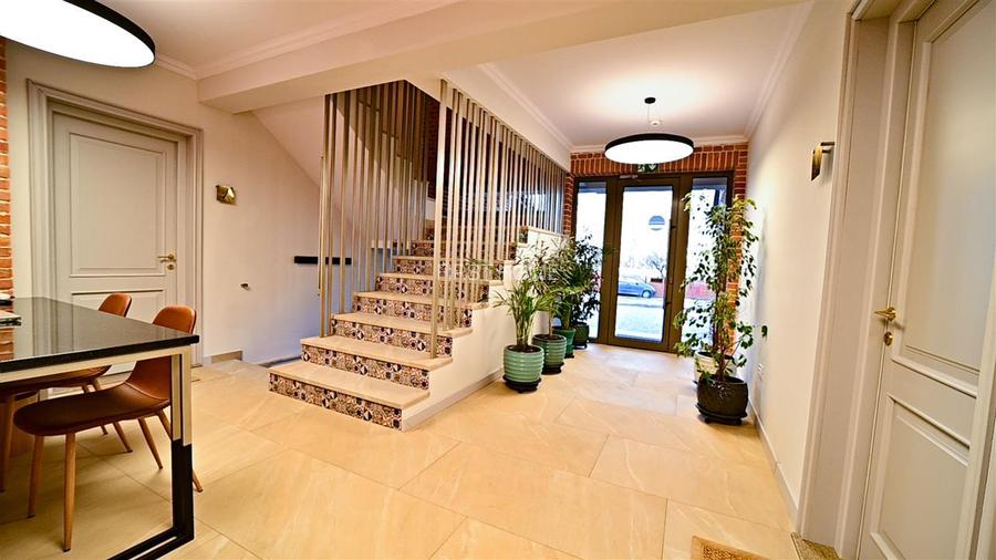 Ap 3 camere,complet mobilat si utilat BLOC NOU, ULTRAMODERN,REGIM HOTELIER - 22