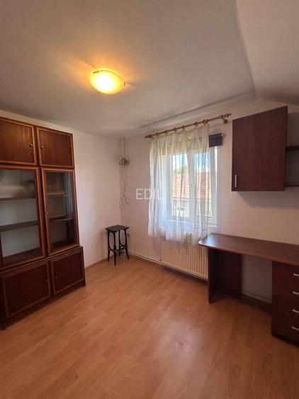 Casa tip triplex cu 4 camere de inchiriat !!!! - 15