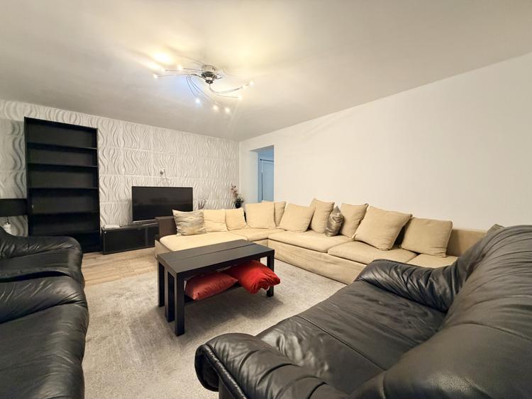 Apartament cu 4 camere-rezidențial sau Comercial-Birouri