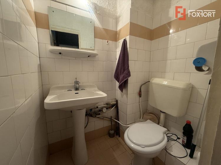 Apartament cu 3 camere decomandat de inchiriat, Zona Lipovei