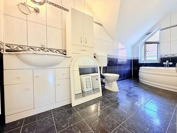 Casa individuală Dumbrăvița intrare - 299.000 euro