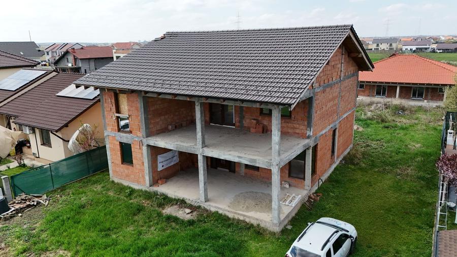 Mosnita Noua-Urseni, Casa individuala, P+1E