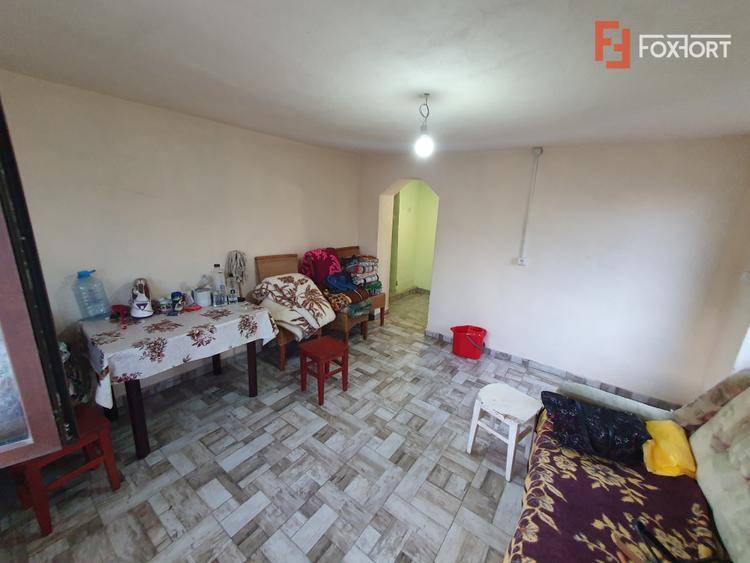 Casa individuala 6 camere si teren 1200 mp, in Gataia