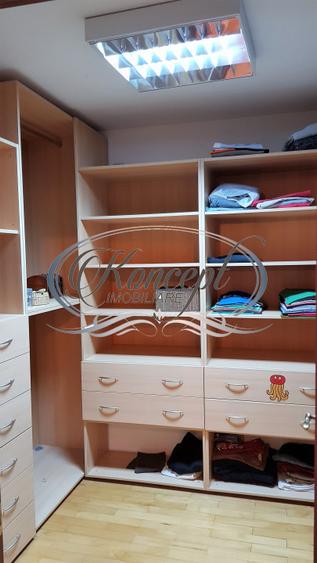 Casa frumoasa cu garaj si curte proprie in Buna Ziua