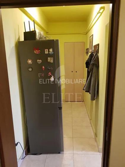 Apartament 2 camere în zona HOREA - 13