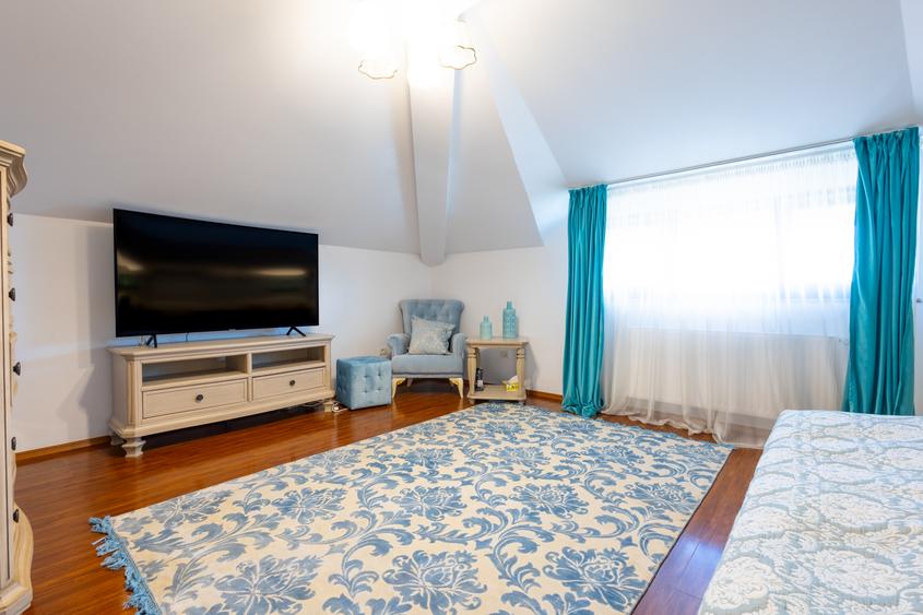 De vânzare | Casă individuală P+1+M | Teren 400 mp
