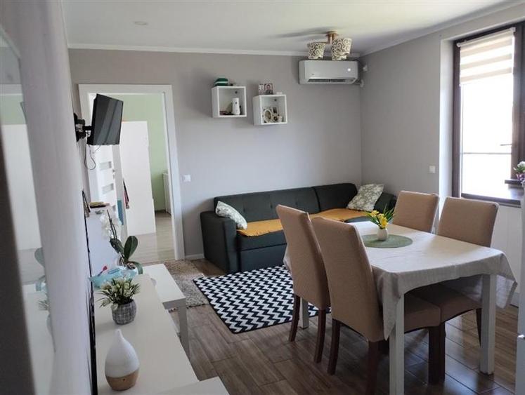 Vanzare apartament 3 camere cu terasa de 35 mp, bloc nou zona Campus Universitar