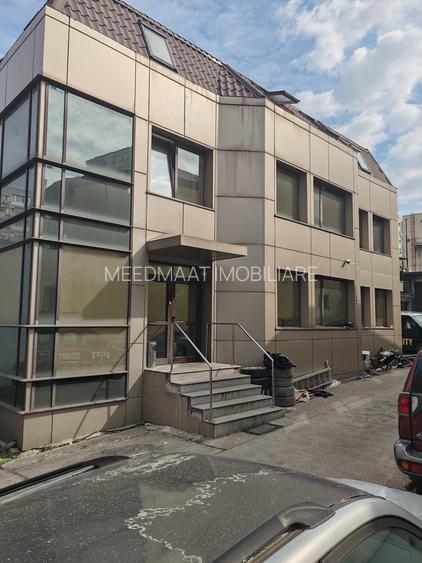 CLĂDIRE BIROURI 338 MP UTILI – TITAN – PARCARE 10 MAȘINI + - 2