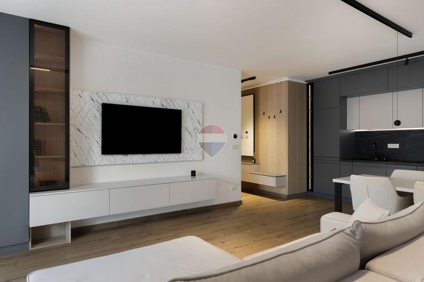 Apartament cu 2 camere de închiriat în zona Central