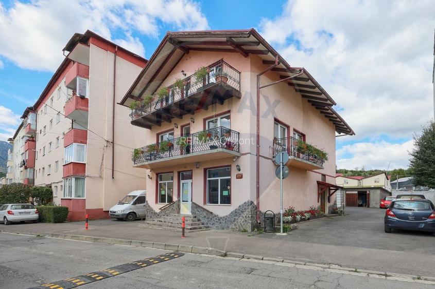 Spatiu de inchiriat in Zarnesti, locatie centrala - 2