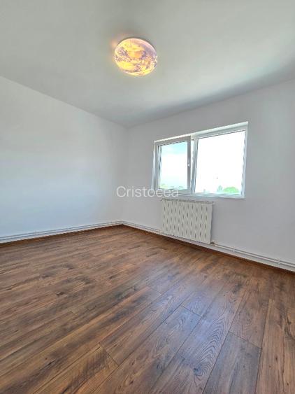 Apartament complet renovat, 3 caTomis 3, nelocuit după renovare, totul este nou. - 7