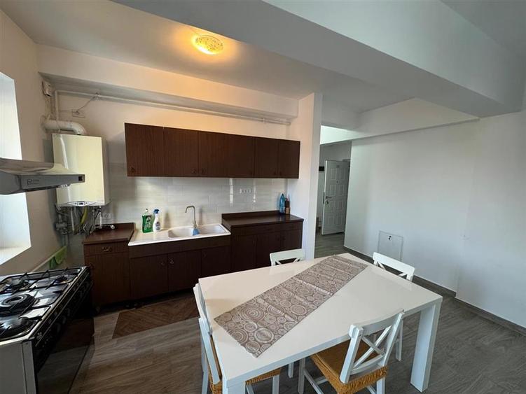 Apartament de inchiriat, mobilat si utilat, zona Lidl-Fosta Autogara