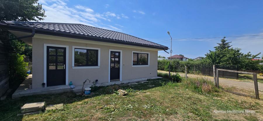 Casa noua cu etaj, zona Rediu