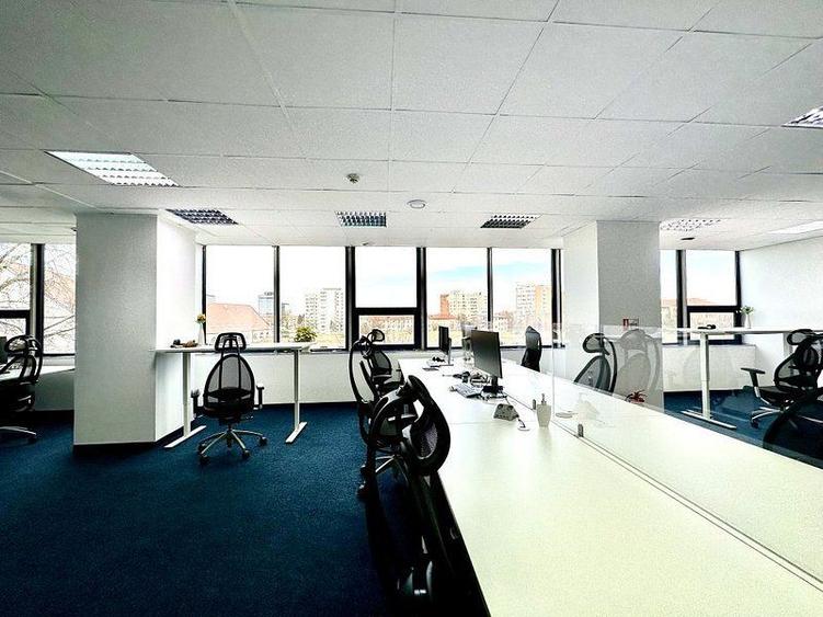 Birou amenajat - Piața Unirii/Bastion