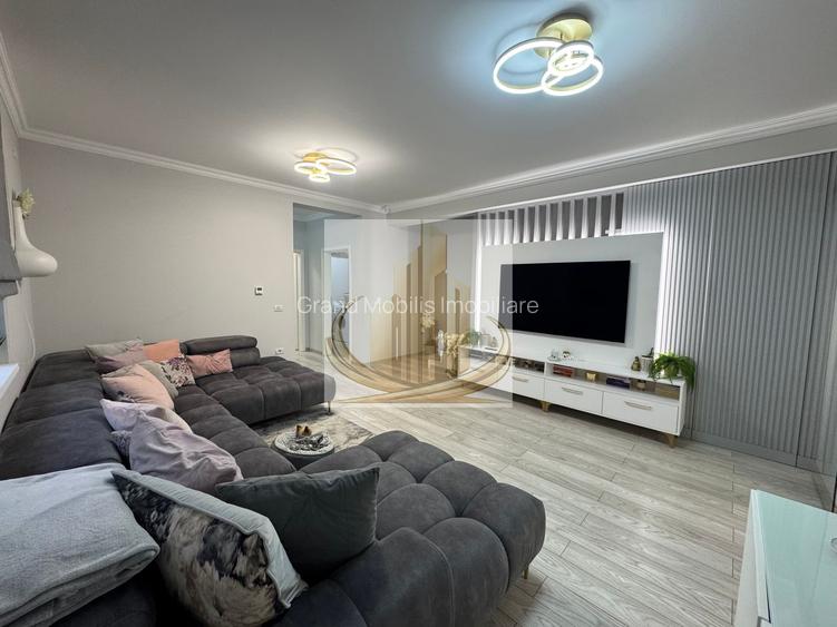 Casa in stil mediteranean, ultrafinisată 5 camere, 3 bai + curte.