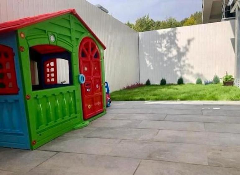 Apartament 3 camere langa padure, grădină privată si loc parcare, Iancu Nicolae