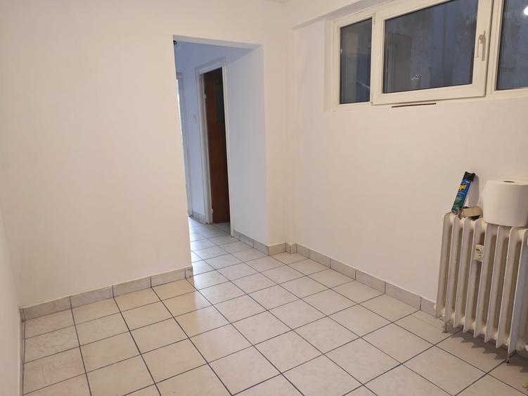 Titulescu 4 camere pregatit pentru vanzare