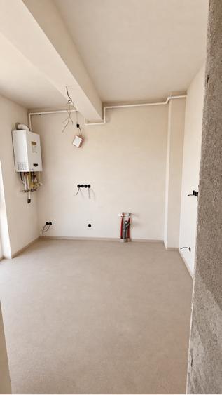 Constructor, vand apartament 1 camera str. Tineretului Floresti