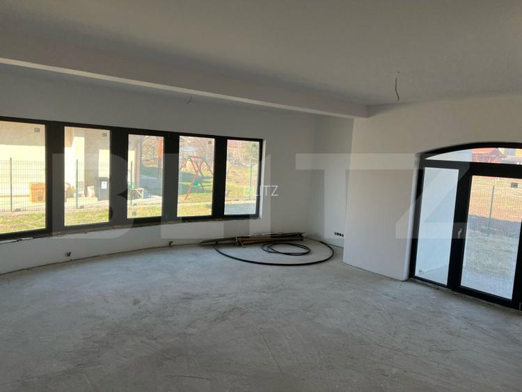 "Casă premium în Sângeorgiu de Mures – Eleganță și liniște" - 5