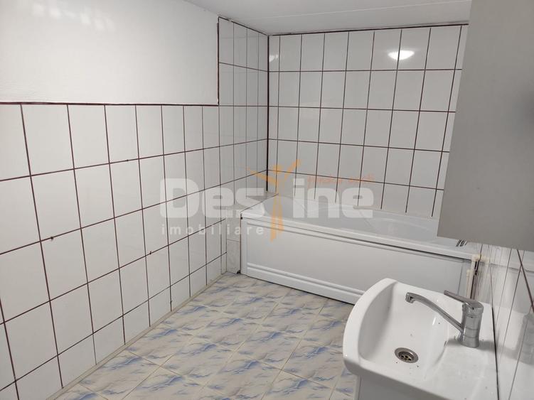 Casa  Sala Sporturilor Olimpia 253 mp., 15ml deschidere!