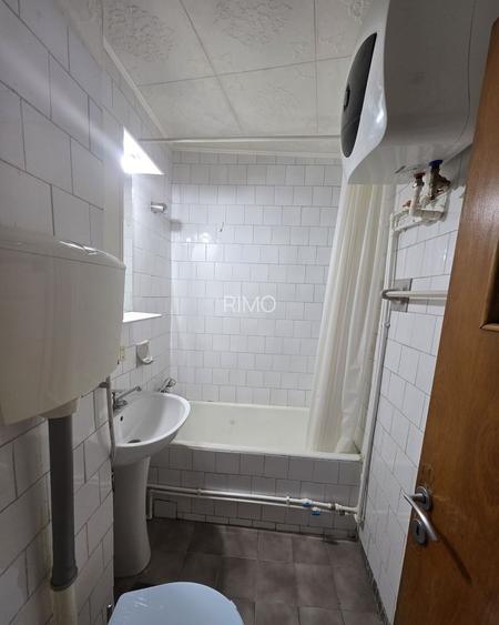 GARSONIERA COCHETA METROU ZONA FERDINAD