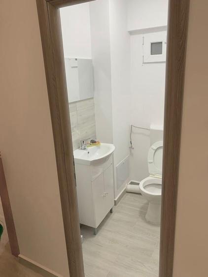 Vand apartament  3 camere
