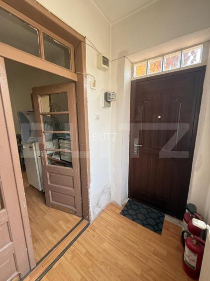 Casa de vanzare, 83 mp, zona Lupeni - 2