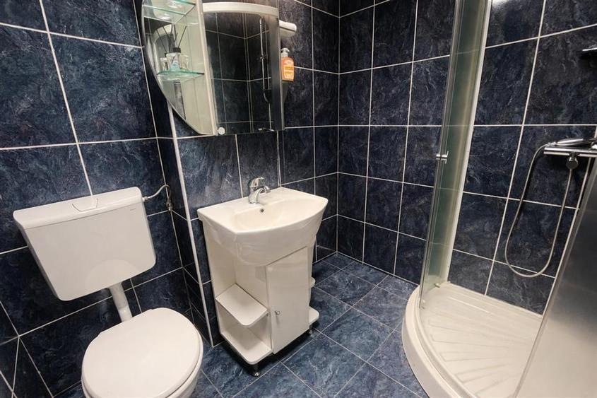Apartament 3 camere decomandat zona Dioda