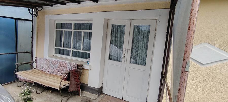 Casa locuibila in oras cu 1000mp teren