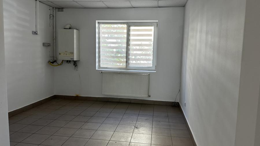 Inchiriere Spatiu Comercial 130 mp la Bulevard cu vad si parcare