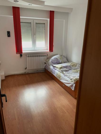 Apartament trei camere - Renovat complet - 73mp - str. Unirea Principatelor