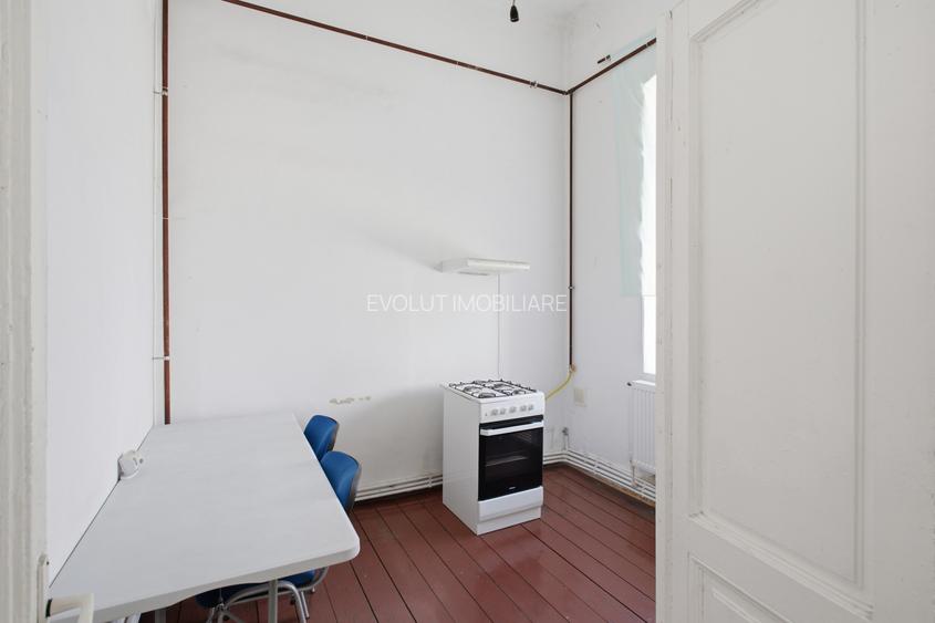 Bulevard Tomis cladire in zona ultracentrala cu potential de investitie - 23